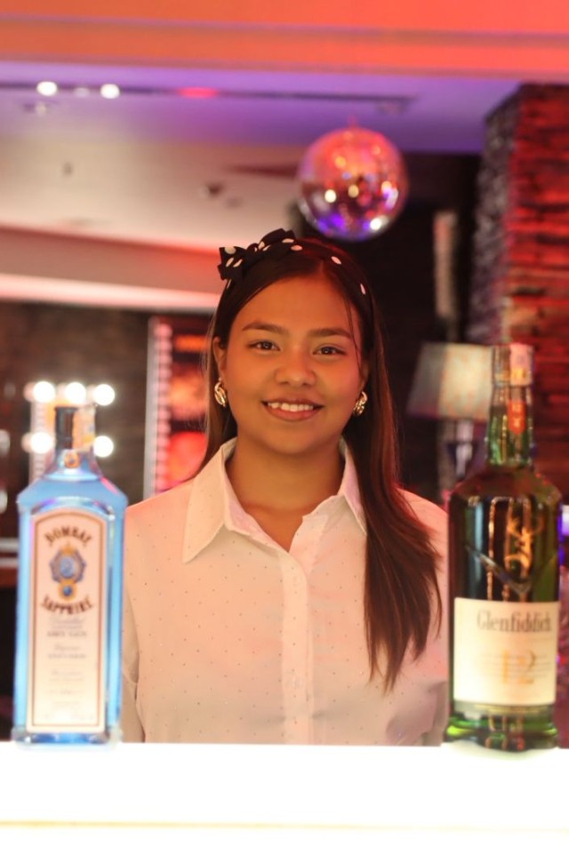  Liza bhattarai